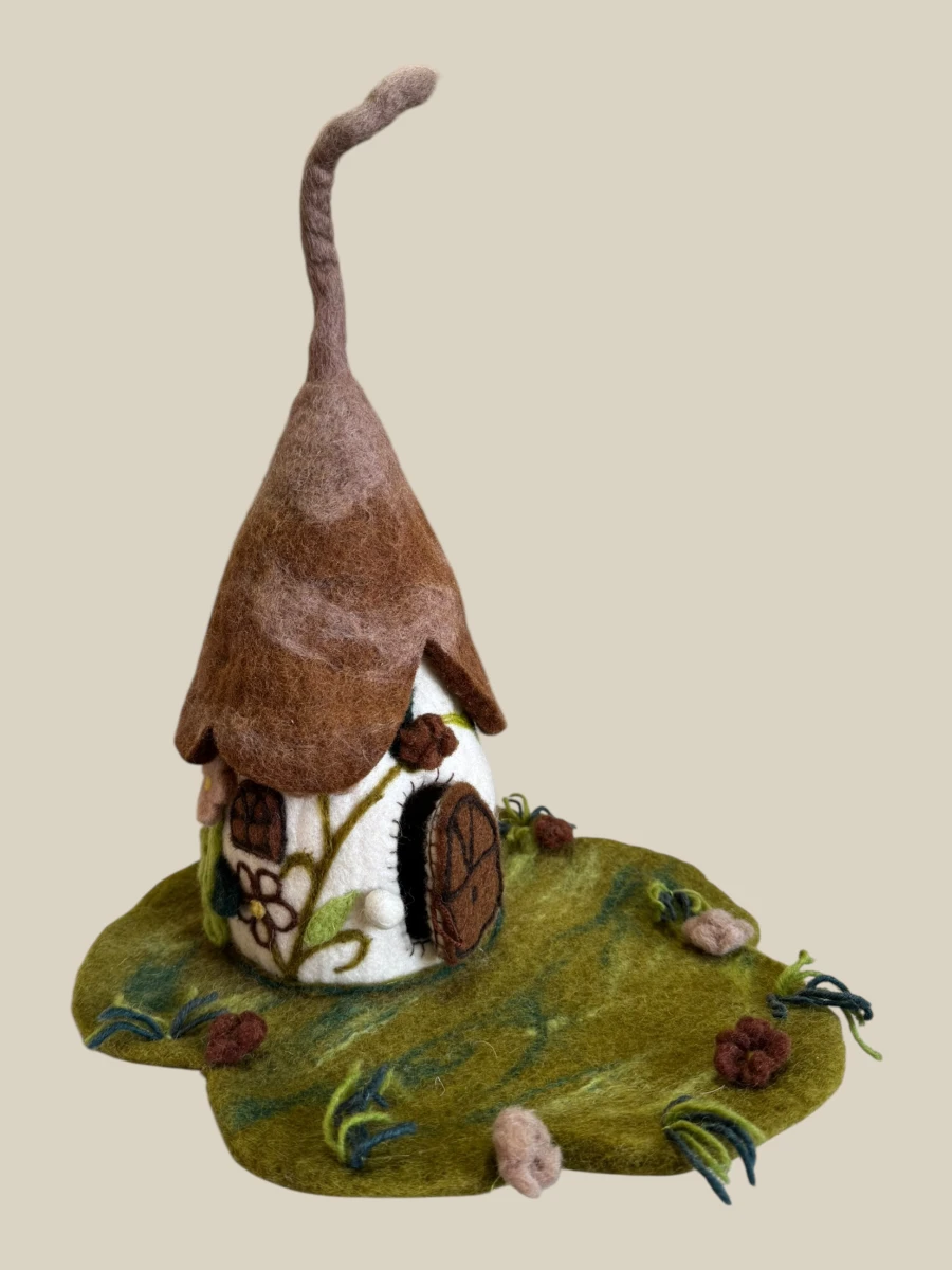 Felt Cat view 6