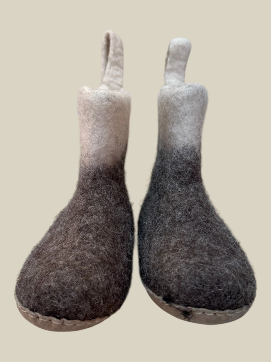 Felt Purse view 2