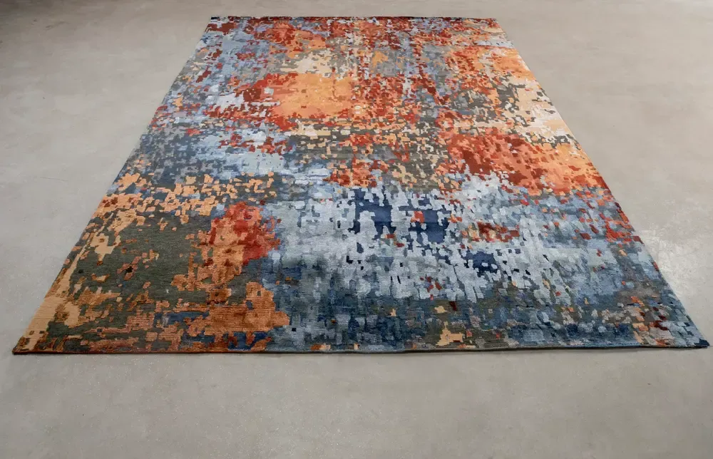 Hand-Knotted Rug view 5